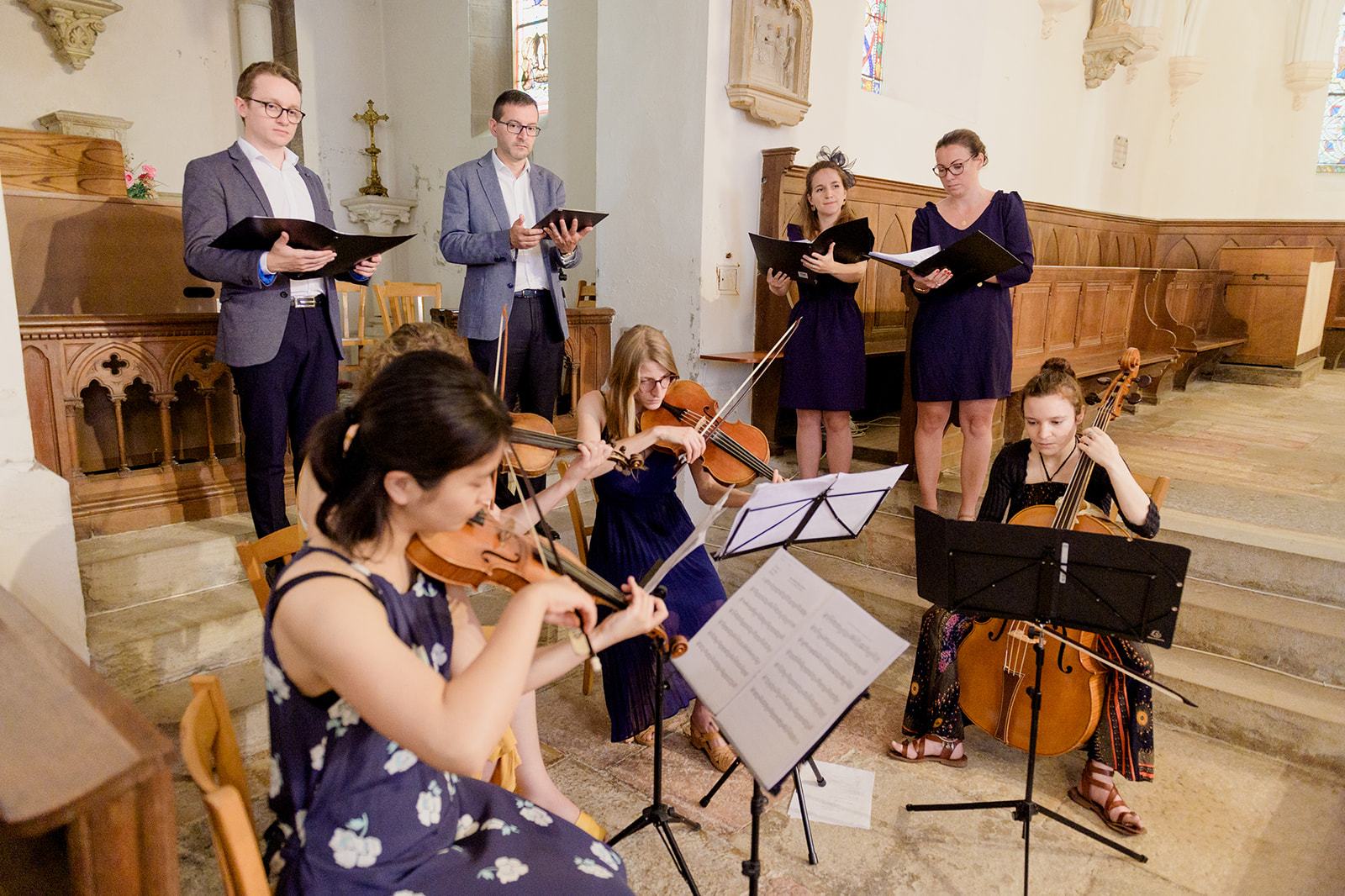 Chœur et quatuor à cordes PHILIAE en église